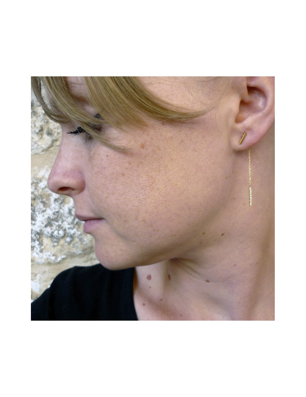 Boucles d'oreilles fines et élégantes diamantées dorées or fin